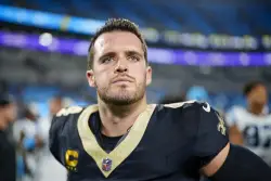 Saints’ Derek Carr retires due to shoulder injury in NFL stunner